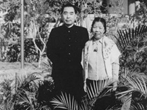 周恩来和邓颖超是世人敬重的一对模范夫妻，然而，因周恩来一贯严格要求自己，也会在很多时候“委屈”邓颖超。